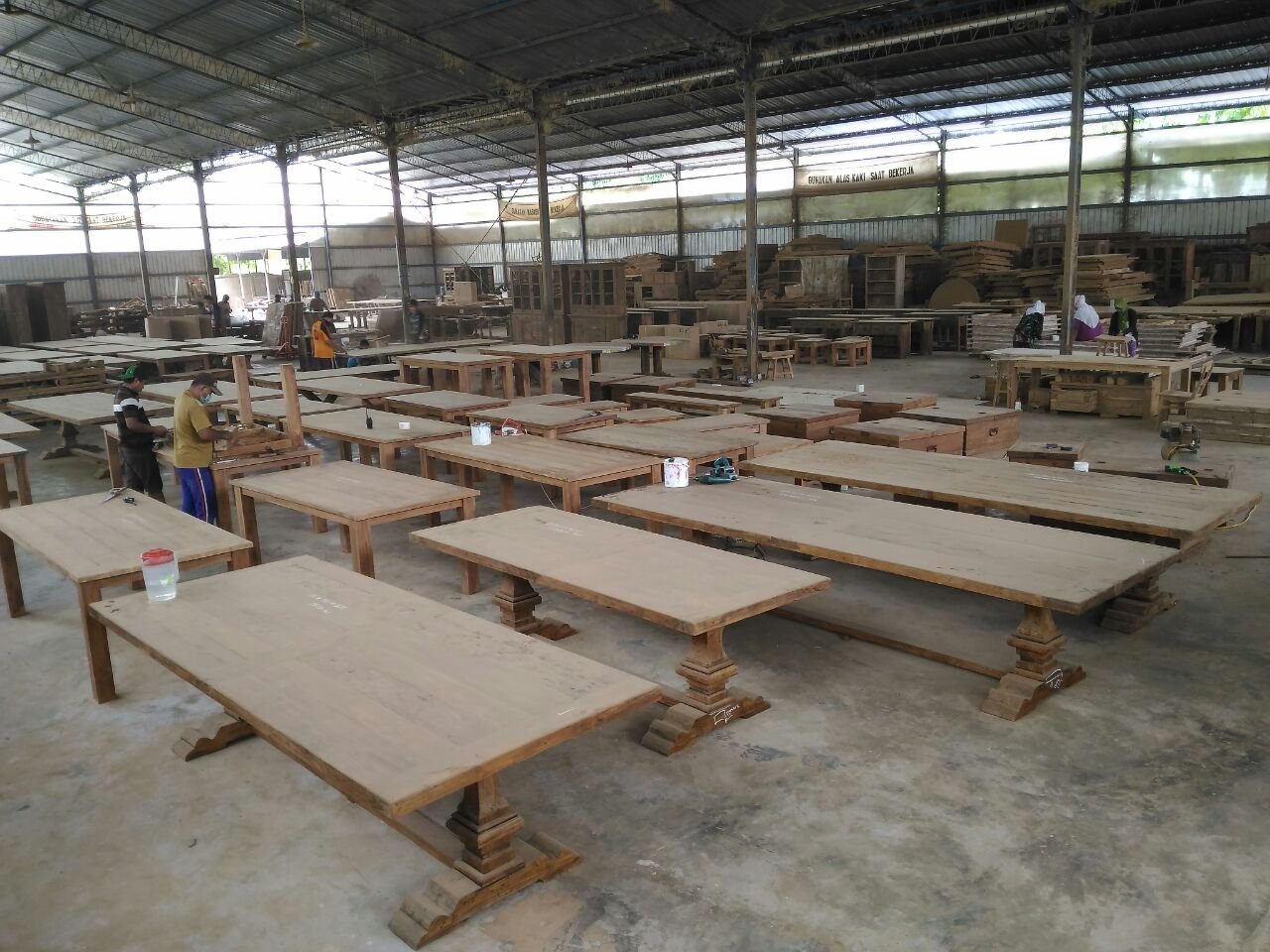 UEA-UK-japan-europe-rustic-erosion-wood-vintage-collections-fyp-kayu-jati-project-villa-hotel-rumah-kayu-gazebo-joglo-wooden-house-console-table-side-table-root-furniture-wardrobe